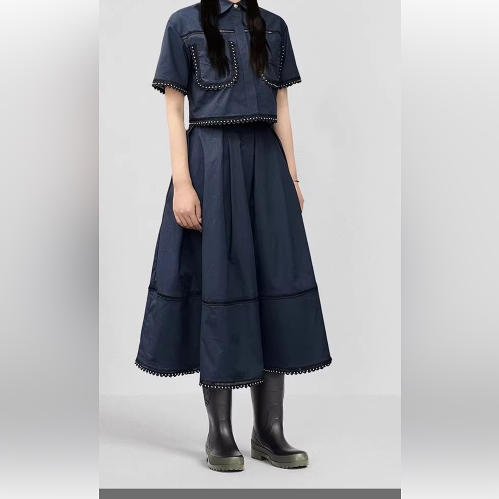 Elegant Navy Blue Women's Skirt and Top - Picture 3 of 7